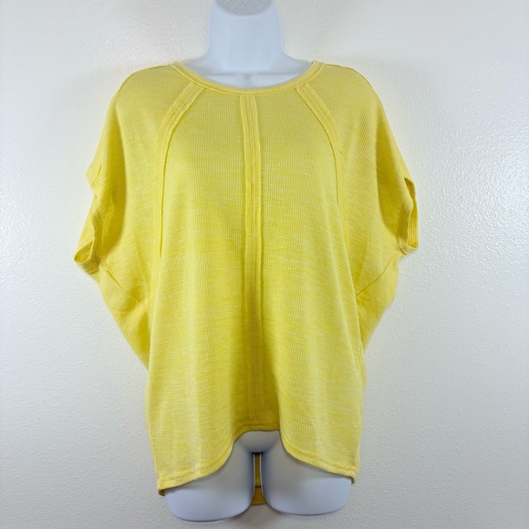 new in Tops - Relaxed Yellow Short Sleeve Women's Tee